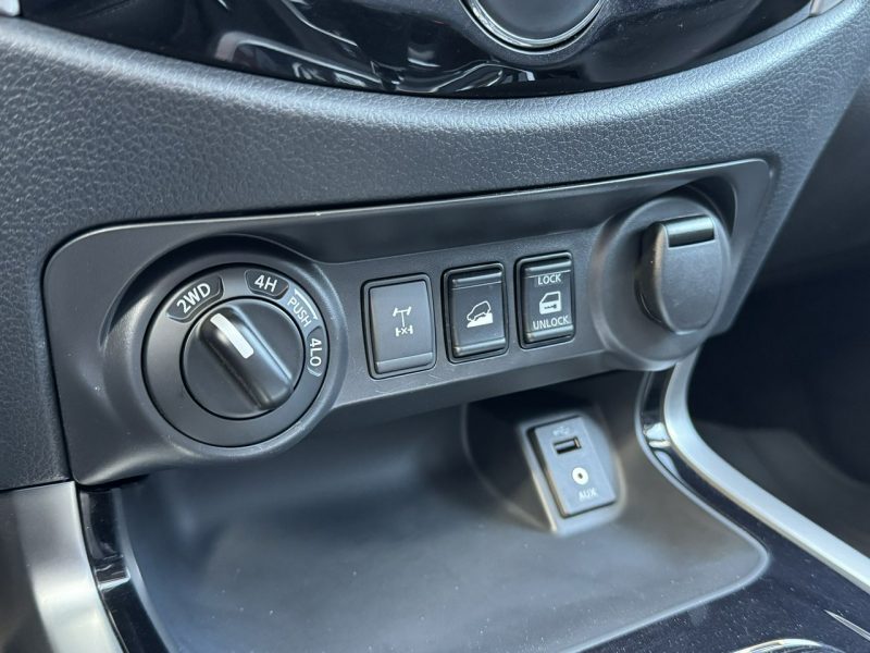 Nissan Navara TEKNA Automat Bogato Wyposażona Salon PL Grudzień 2018 Super Stan !!! IV (2015- )