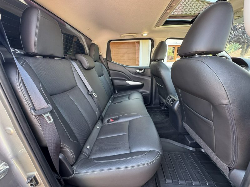 Nissan Navara TEKNA Automat Bogato Wyposażona Salon PL Grudzień 2018 Super Stan !!! IV (2015- )