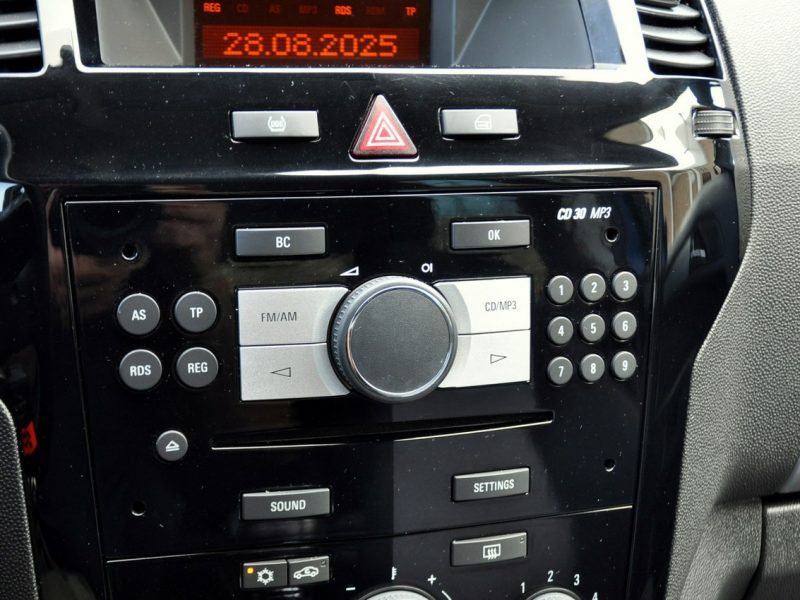Opel Zafira 1.8i(140KM)+LPG*Lift*7-Foteli*Klimatyzacja*Welur*I Wł*ASO Opel B (2005-2011)