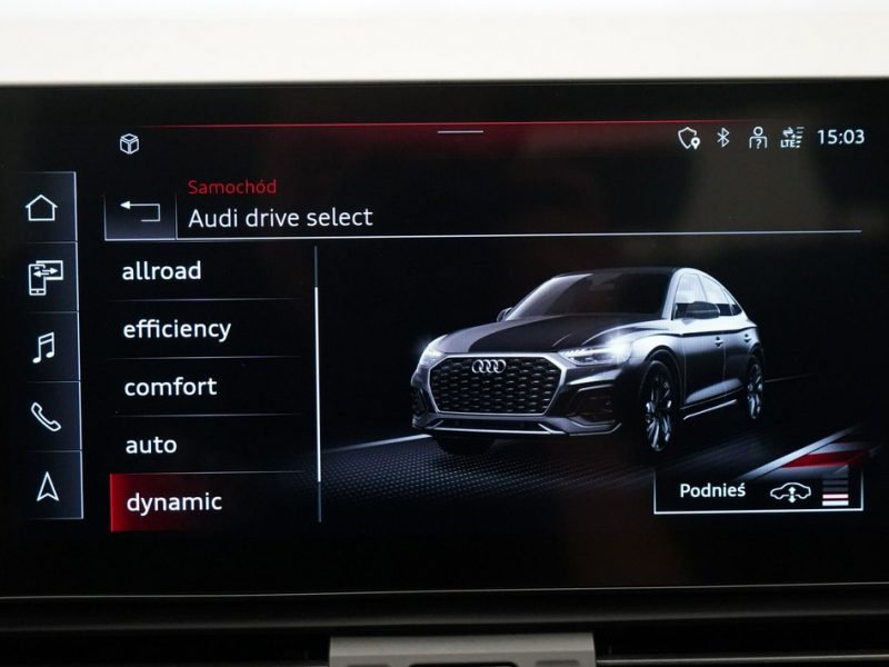Audi Q5 Sportback 45 TFSI 265KM Stronic Sline Hak Panorama Matrix ACC B&O Pneumatyka I (2020-2025)