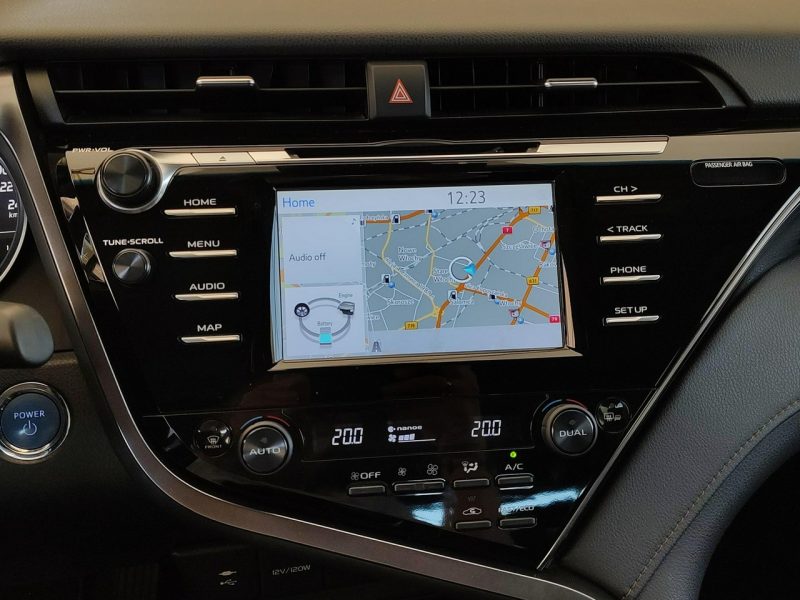 Toyota Camry 2.5 Hybryda 177KM Skóra ( ASO, PL, Vat23%) 3082221 IX (2018-)
