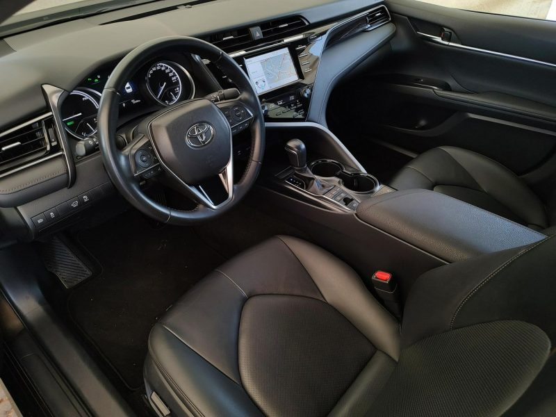Toyota Camry 2.5 Hybryda 177KM Skóra ( ASO, PL, Vat23%) 3082221 IX (2018-)