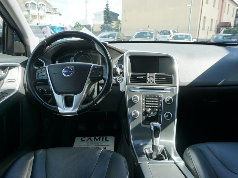 Volvo XC 60 zarejestrowany, ubezpieczony I (2008-2017)