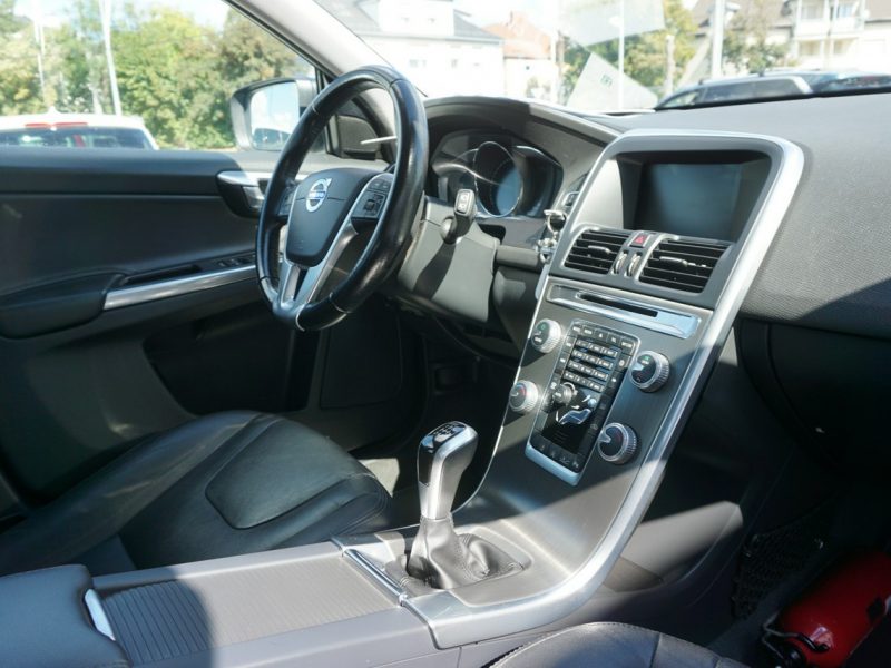 Volvo XC 60 zarejestrowany, ubezpieczony I (2008-2017)
