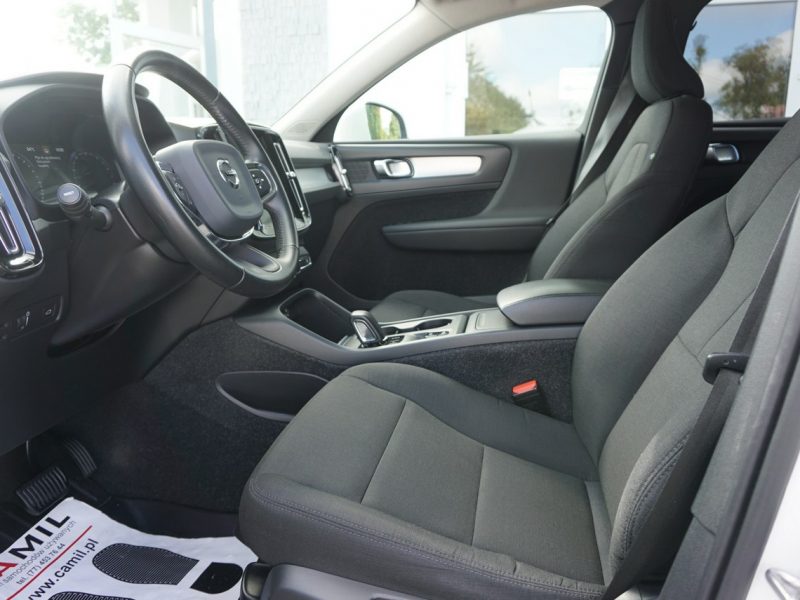 Volvo XC 40 polski salon, zadbany, niski przebieg , serwisowany