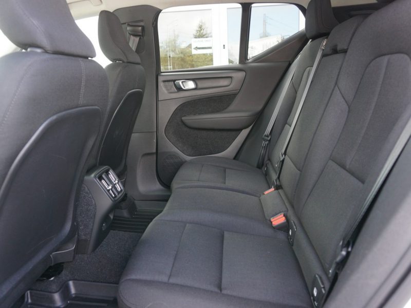 Volvo XC 40 polski salon, zadbany, niski przebieg , serwisowany