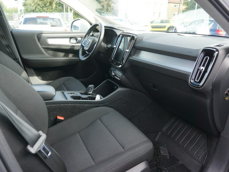 Volvo XC 40 polski salon, zadbany, niski przebieg , serwisowany