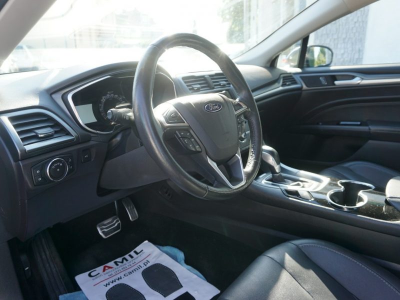 Ford Fusion zarejestrowany, ubezpieczony