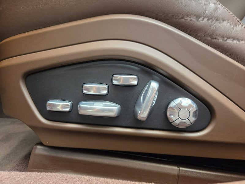 Porsche Panamera Turbo 550KM. Pełna specyfikacja. 22 000 km. Gwarancja do 09.2026.