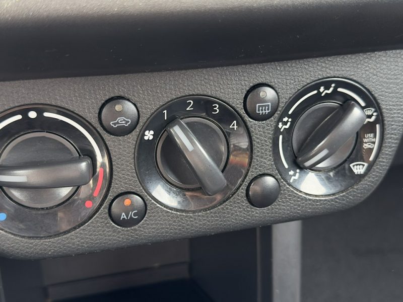 Suzuki Swift 1.5 Benzyna Moc 102KM Zarejestrowany Ubezpieczony IV (2004-2010)