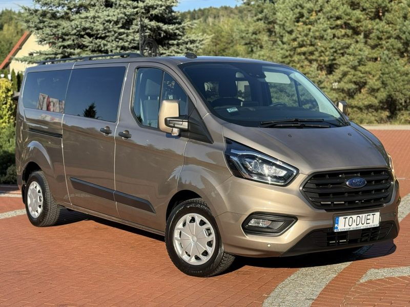 Ford Transit Custom 2.0 Automat 9-osób Duża Nawigacja Car Play Bixenony Klimatronic Radar