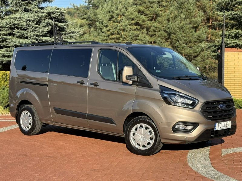 Ford Transit Custom 2.0 Automat 9-osób Duża Nawigacja Car Play Bixenony Klimatronic Radar