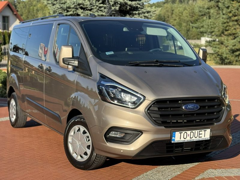 Ford Transit Custom 2.0 Automat 9-osób Duża Nawigacja Car Play Bixenony Klimatronic Radar