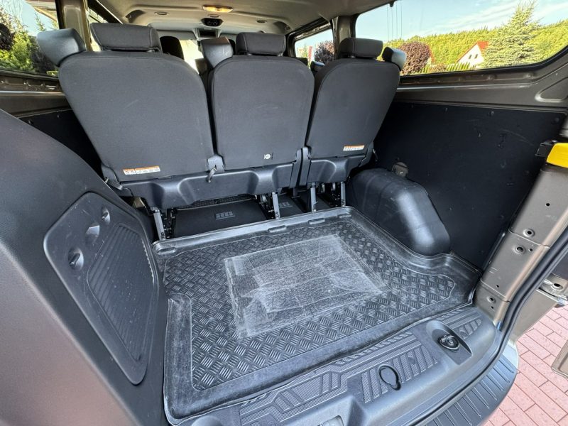 Ford Transit Custom 2.0 Automat 9-osób Duża Nawigacja Car Play Bixenony Klimatronic Radar