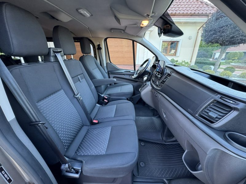 Ford Transit Custom 2.0 Automat 9-osób Duża Nawigacja Car Play Bixenony Klimatronic Radar
