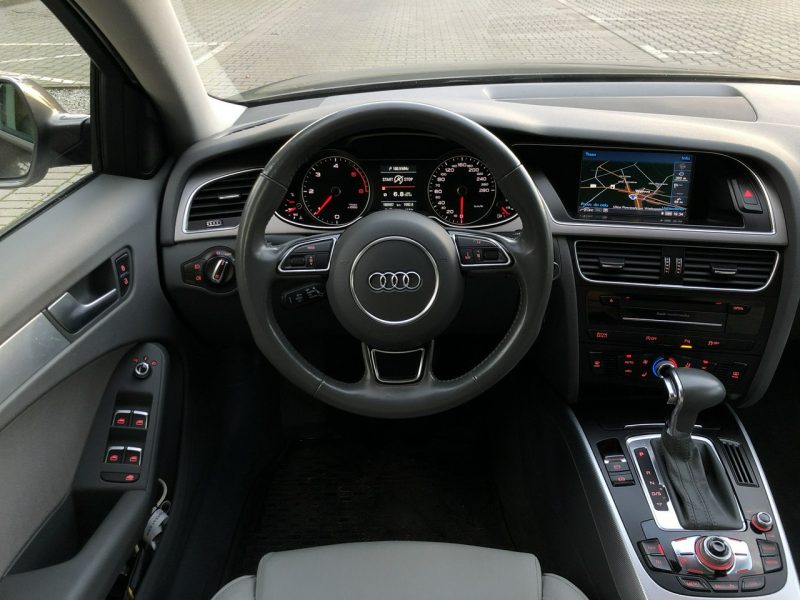 Audi A4 B8 LIFT Avant 2013r 2.0 TDI 177KM Jasne wnętrze Automat Led Navi Xenon B8 (2007-2015)