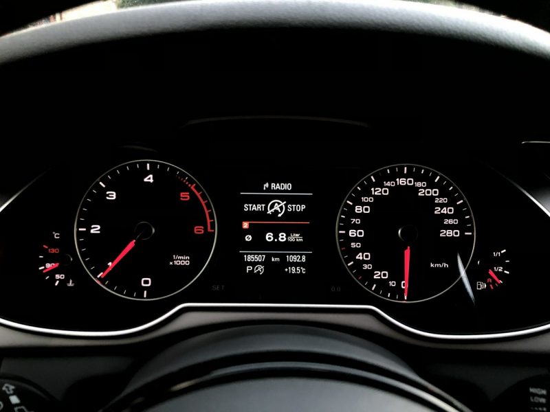 Audi A4 B8 LIFT Avant 2013r 2.0 TDI 177KM Jasne wnętrze Automat Led Navi Xenon B8 (2007-2015)