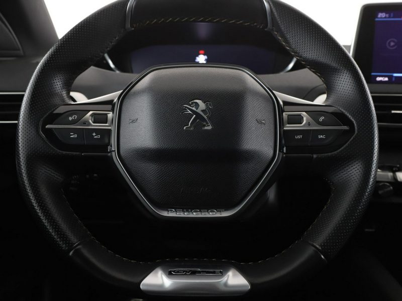 Peugeot 3008 GT-Line panorama virtual navi PDC półskóra tempomat II (2016-)