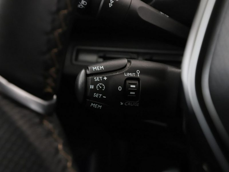 Peugeot 3008 GT-Line panorama virtual navi PDC półskóra tempomat II (2016-)