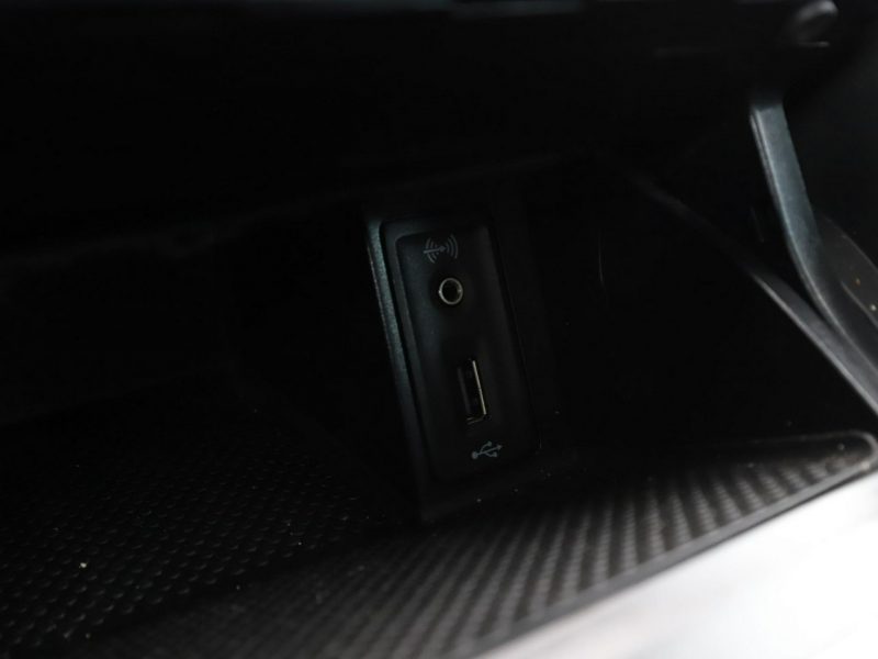 Volkswagen Golf Comfortline PDC grzane fotele climatronic tempomat VII (2012-)