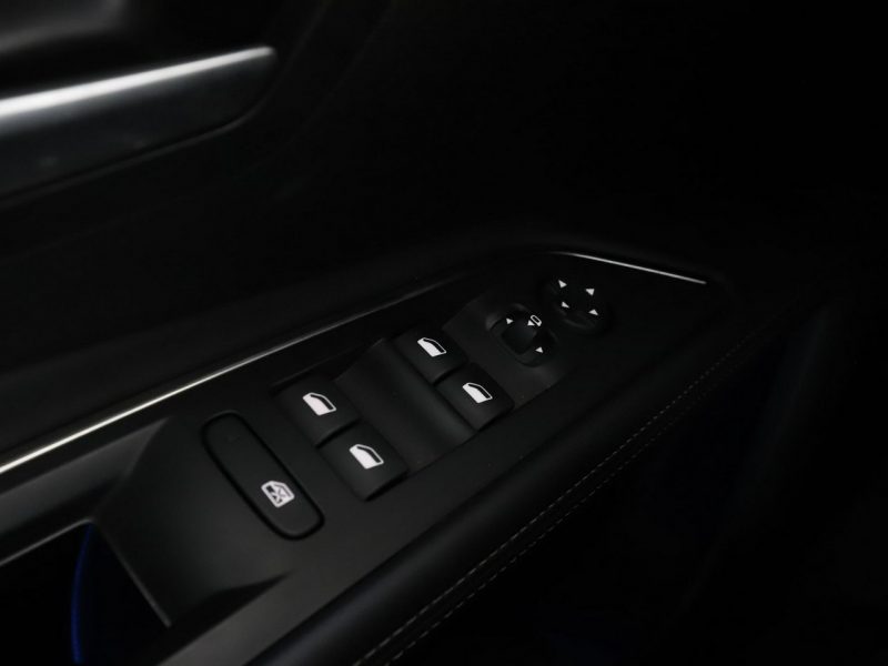 Volkswagen Golf Comfortline PDC grzane fotele climatronic tempomat VII (2012-)