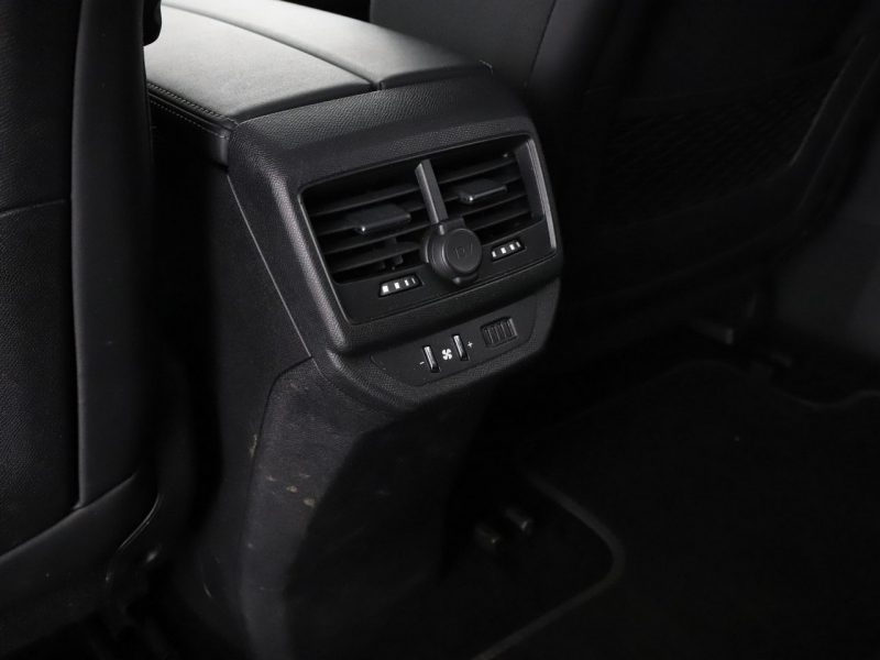 Volkswagen Golf Comfortline PDC grzane fotele climatronic tempomat VII (2012-)