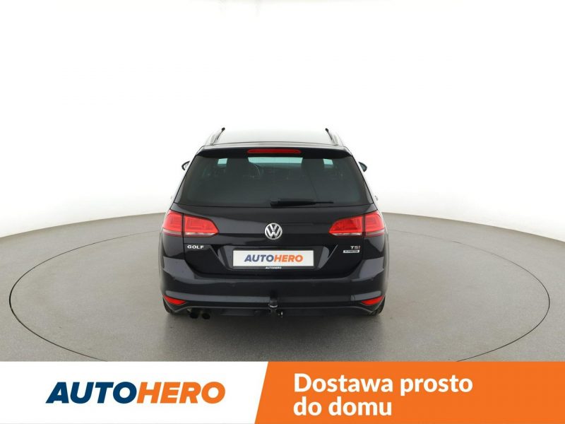 Volkswagen Golf Comfortline PDC grzane fotele climatronic tempomat VII (2012-)