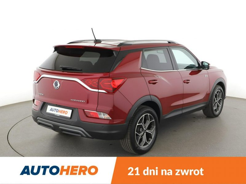 SsangYong Korando automat navi kamera grzane fotele półskóra klima-auto ACC V (2019-)