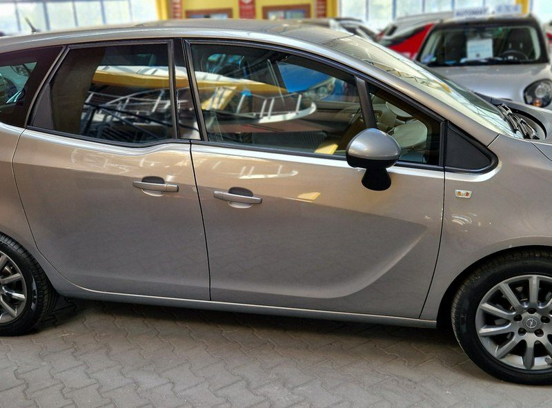 Opel Meriva 1REJ 2011 !! ZOBACZ OPIS !! W PODANEJ CENIE ROCZNA GWATANCJA !! II (2010-)