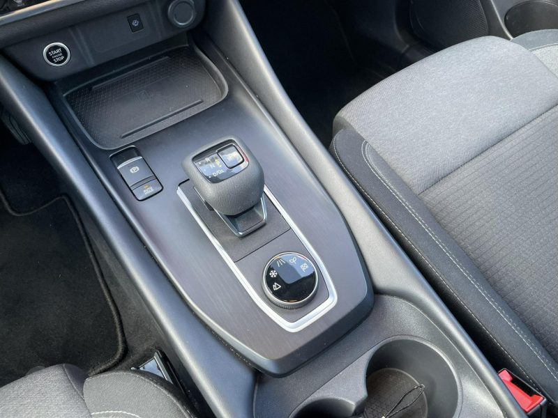 Nissan Qashqai 1.3 DIG-T mHEV 4x4 N-Connecta Xtronic/PolskiSalon/1Właściciel III (2021-)