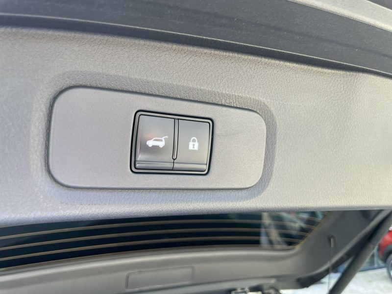 Nissan Qashqai 1.3 DIG-T mHEV 4x4 N-Connecta Xtronic/PolskiSalon/1Właściciel III (2021-)