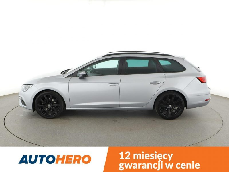 Seat Leon FR automat alcantara virtual panorama ACC grzane fotele PDC-kamera LED III (2012-)