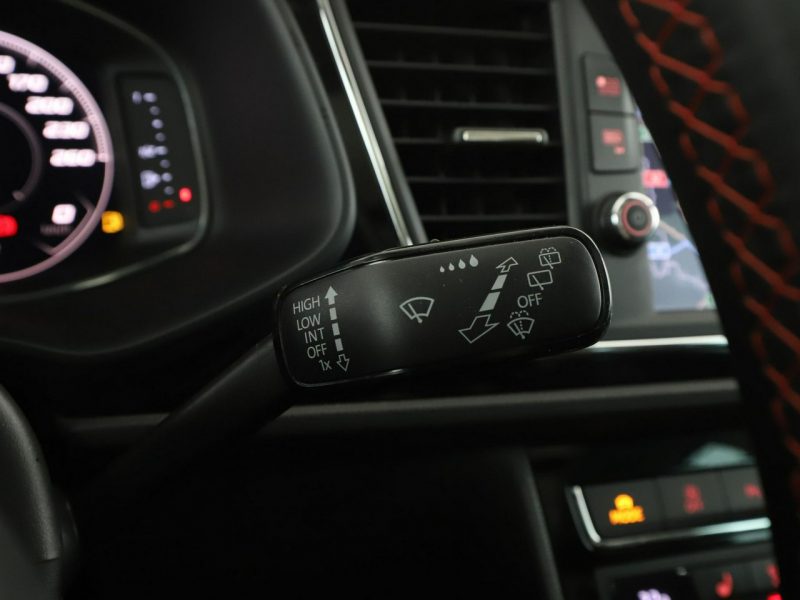Seat Leon FR automat alcantara virtual panorama ACC grzane fotele PDC-kamera LED III (2012-)