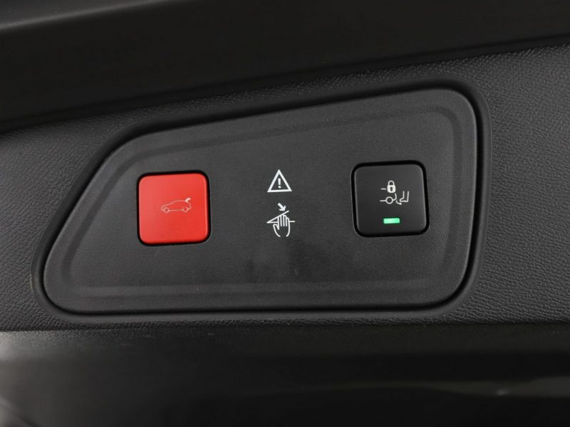 Peugeot 3008 Allure Business automat navi kamera tempomat el.klapa półskóra LED II (2016-)
