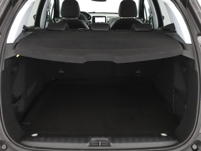 Peugeot 2008 półskóra navi klima auto kamera i czujniki parkowania II (2019-)