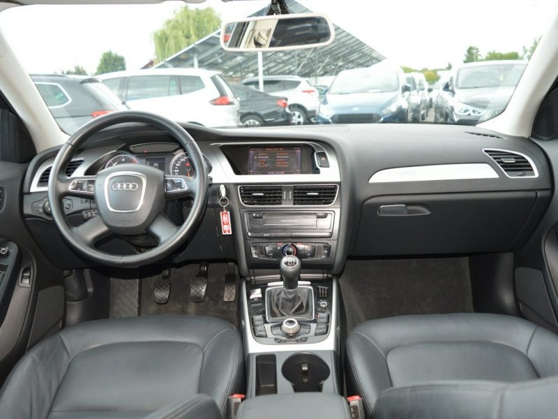 Audi A4 2.0 TDI Serwis Skóra NAVI Bluetooth 224 tys.km B8 (2007-2015)