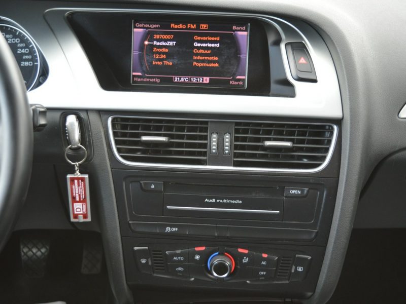 Audi A4 2.0 TDI Serwis Skóra NAVI Bluetooth 224 tys.km B8 (2007-2015)