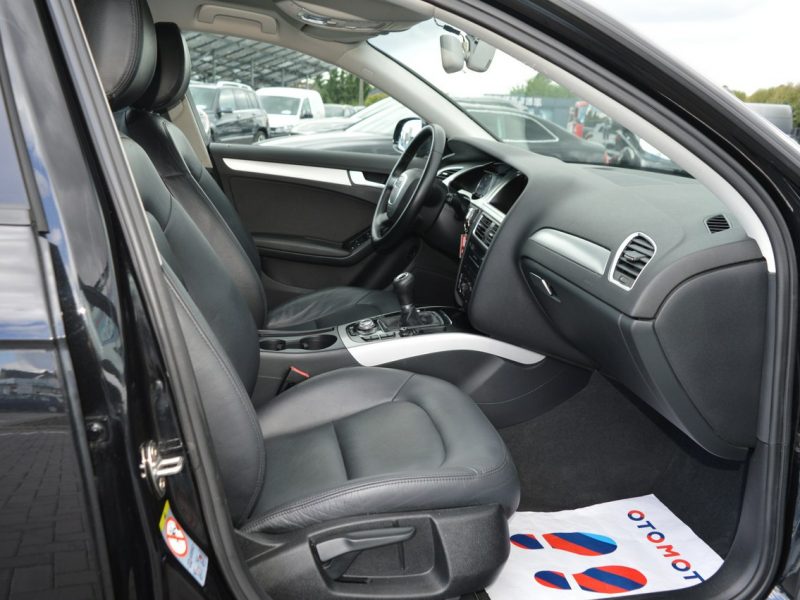 Audi A4 2.0 TDI Serwis Skóra NAVI Bluetooth 224 tys.km B8 (2007-2015)