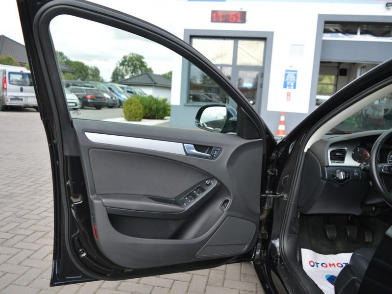 Audi A4 2.0 TDI Serwis Skóra NAVI Bluetooth 224 tys.km B8 (2007-2015)