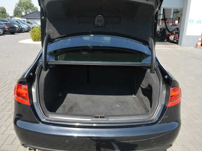 Audi A4 2.0 TDI Serwis Skóra NAVI Bluetooth 224 tys.km B8 (2007-2015)
