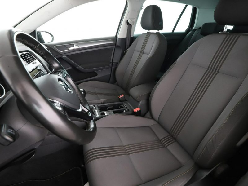 Volkswagen Golf Allstar navi PDC grzane fotele climatronic tempomat VII (2012-)