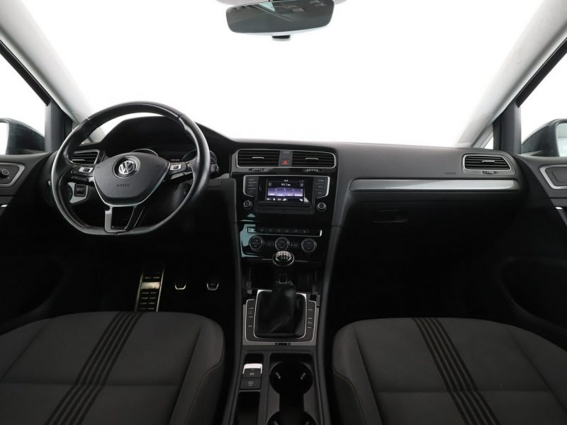 Volkswagen Golf Allstar navi PDC grzane fotele climatronic tempomat VII (2012-)