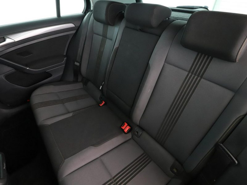 Volkswagen Golf Allstar navi PDC grzane fotele climatronic tempomat VII (2012-)