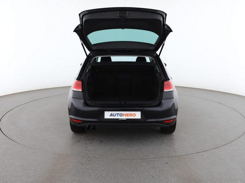 Volkswagen Golf Allstar navi PDC grzane fotele climatronic tempomat VII (2012-)