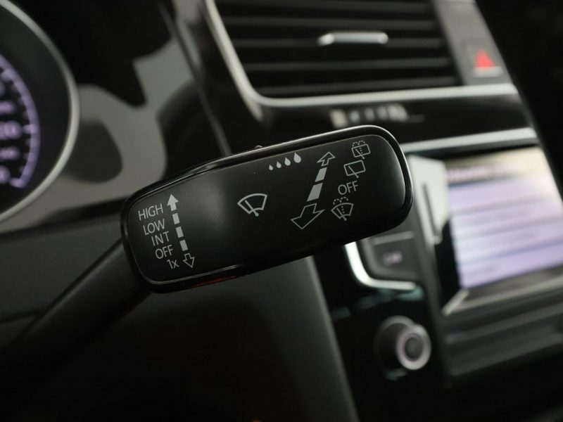 Volkswagen Golf Allstar navi PDC grzane fotele climatronic tempomat VII (2012-)