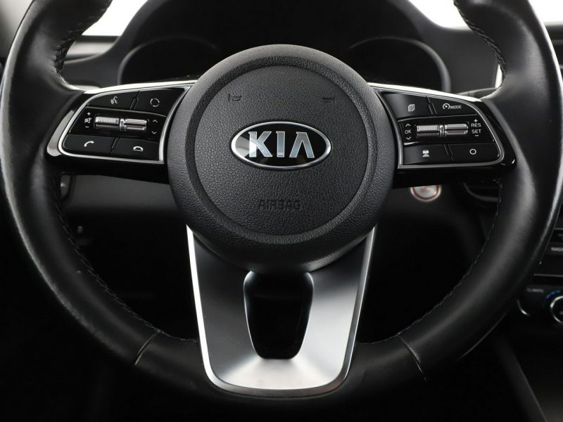 Kia Optima FV23% PHEV skóra navi el sterowane i grzane fotele kamera i czujniki p IV (2015-2020)