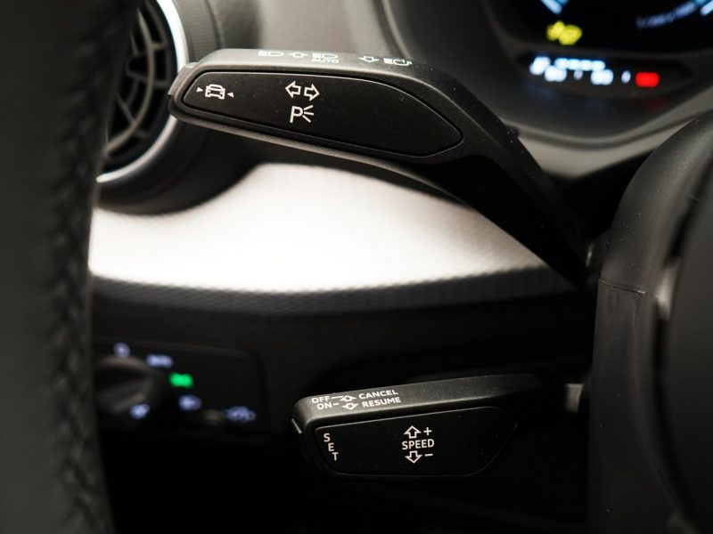 Audi Q2 30TFSI 116 KM Led Bluetooth Klimatronic AsystenciPreSense Tempomat