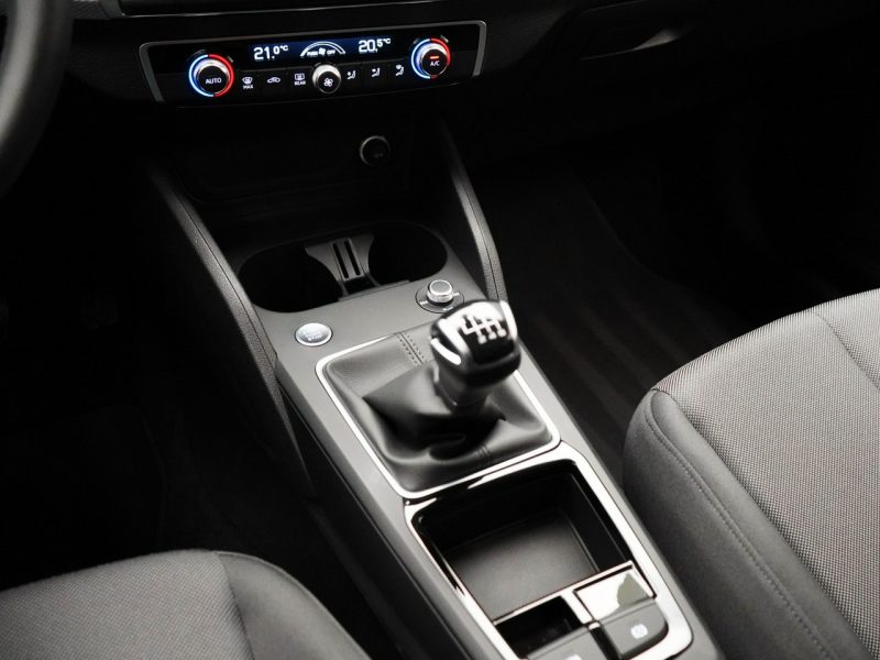Audi Q2 30TFSI 116 KM Led Bluetooth Klimatronic AsystenciPreSense Tempomat