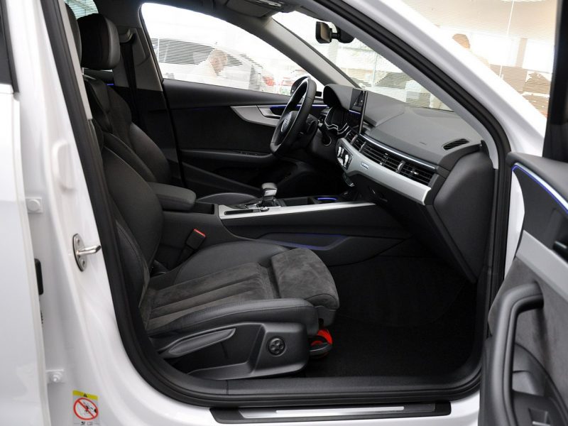 Audi A4 40 TDI Stronic Quattro Virtuaplus Led Nav Alcantara Tempomat Kamera B9 (2015-)
