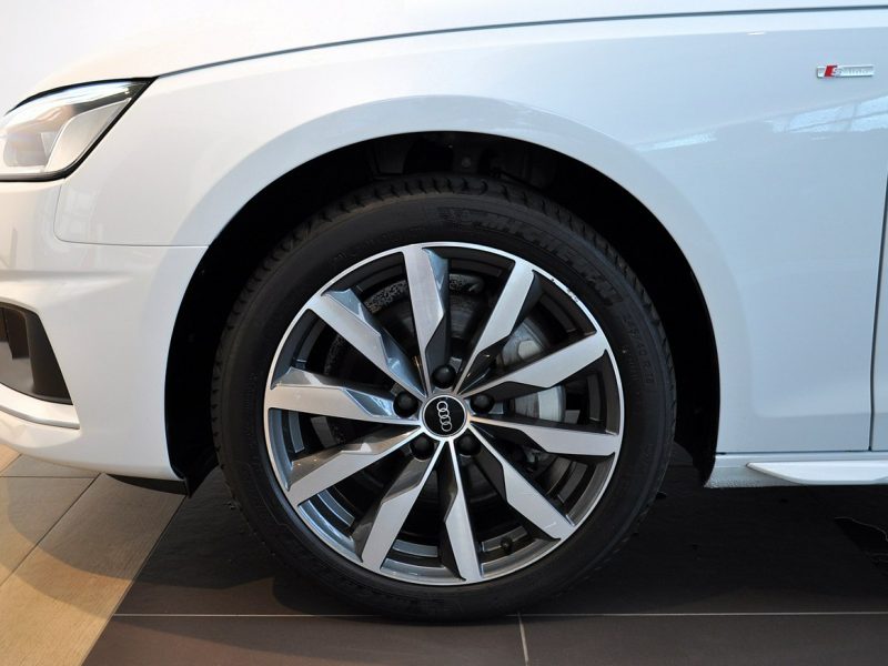 Audi A4 40 TDI Stronic Quattro Virtuaplus Led Nav Alcantara Tempomat Kamera B9 (2015-)